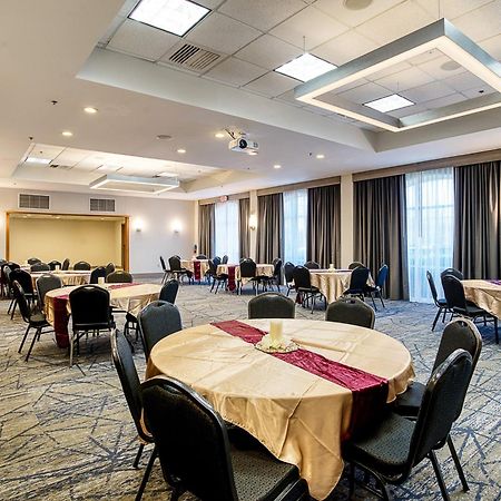 Holiday Inn Express La Plata By Ihg Bagian luar foto