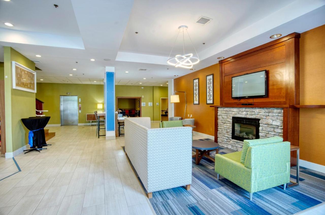 Holiday Inn Express La Plata By Ihg Bagian luar foto