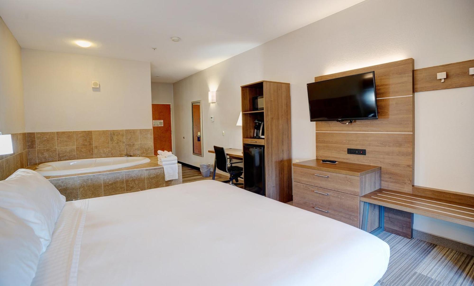 Holiday Inn Express La Plata By Ihg Bagian luar foto