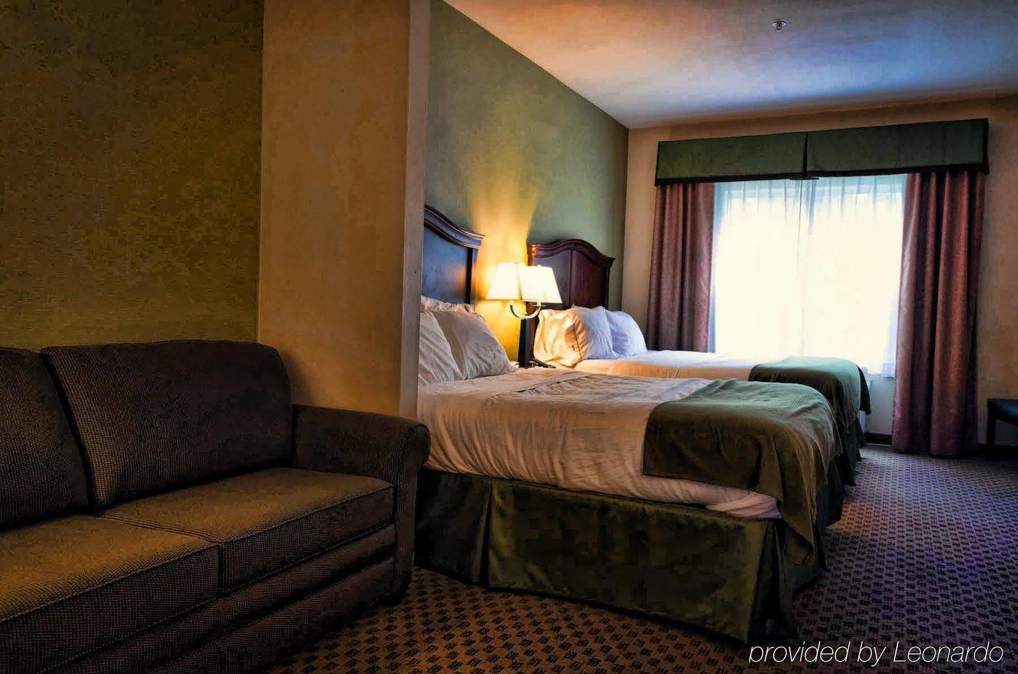 Holiday Inn Express La Plata By Ihg Bagian luar foto